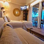 Skansen Bed & Breakfast 4*