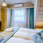 Bed & Breakfast Skansen Cholerzyn