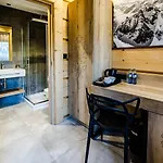 Bed & Breakfast Skansen 4*