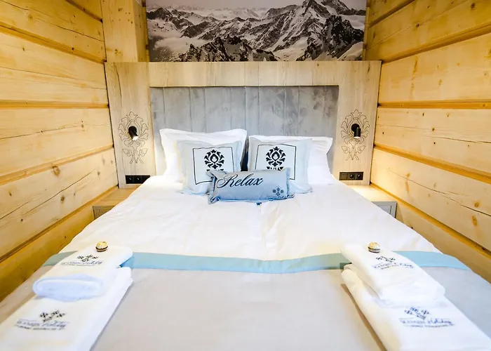 לינה וארוחת בוקר Skansen Cholerzyn